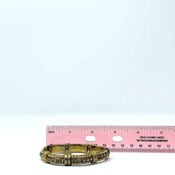 Gold Tone Bangle Hinge Cuff Bracelet Multi Rhinestone Jewelry Vintage - Picture 5 of 6